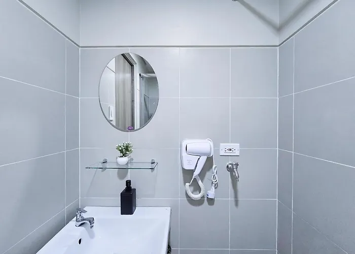 Citispace 1br Condotel At Fame Residences #fm33b Apartment Manila