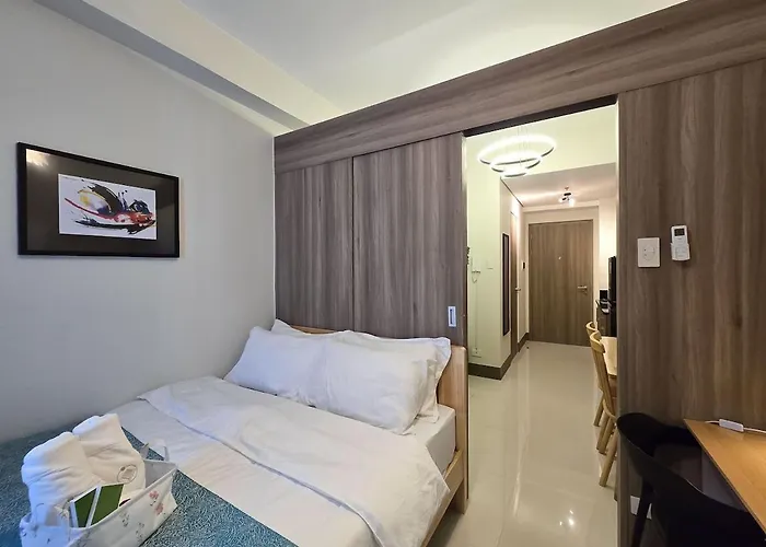 Citispace 1br Condotel At Fame Residences #fm33b Apartment